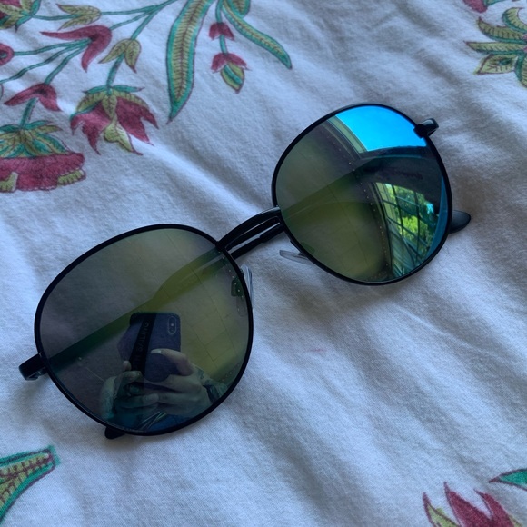 Vans Accessories - Vans sunglasses